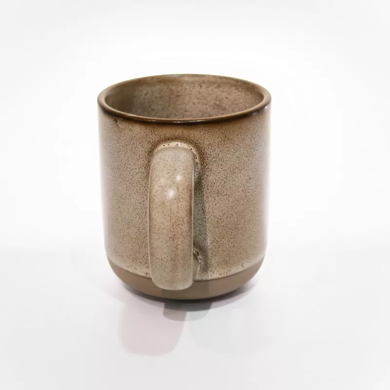 シンプルモダンなセラミックトラベルマグ